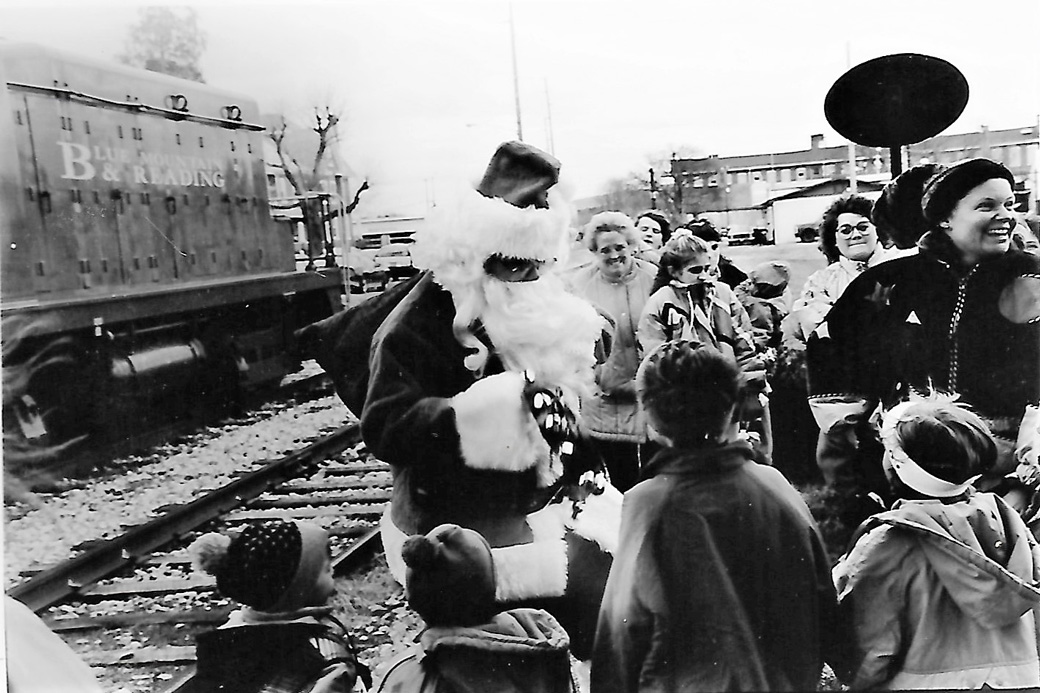 Santa Visits Kutztown by Train, 1993